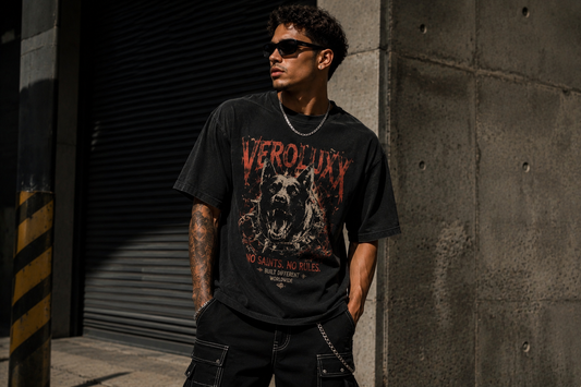 Veroluxx – No Saints Tee